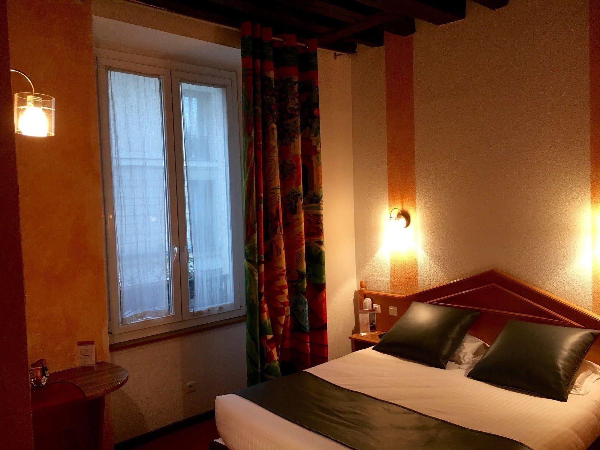 3H Paris Marais Hotel Exterior foto
